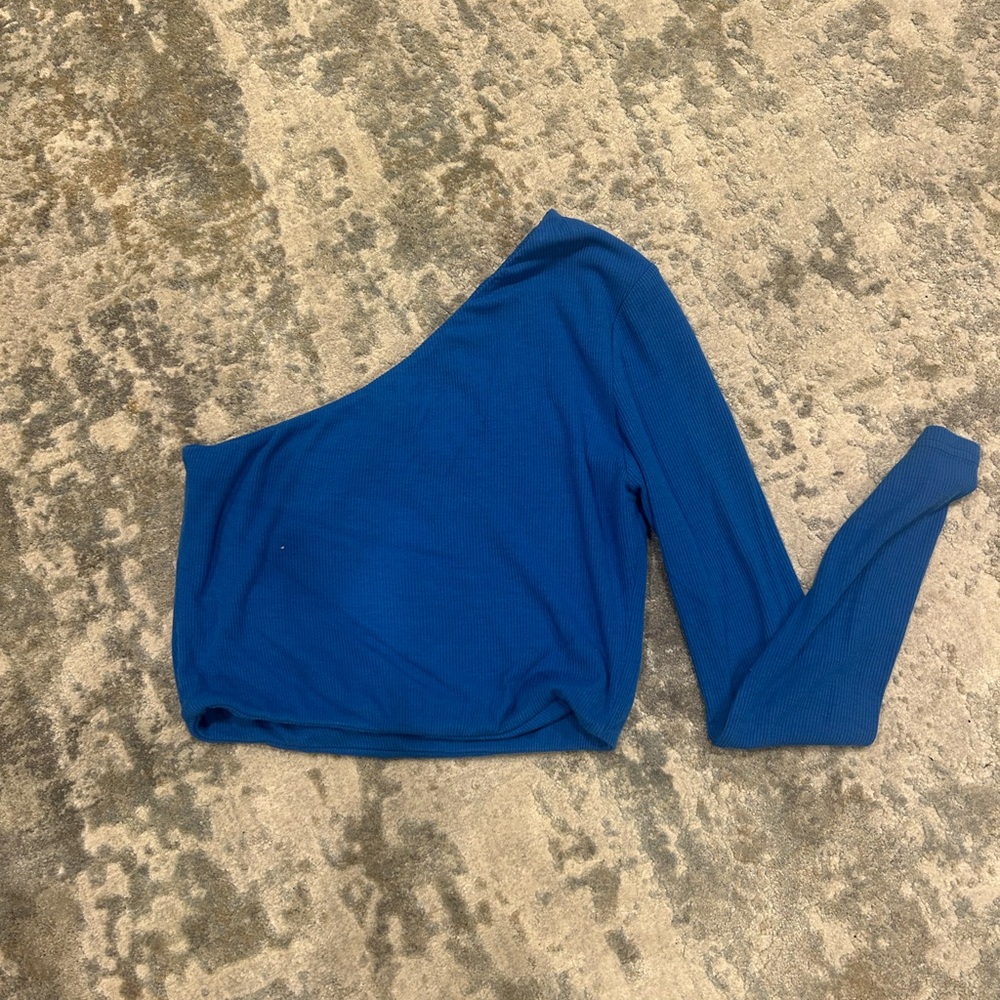 Superdown Blue One-Shoulder Top